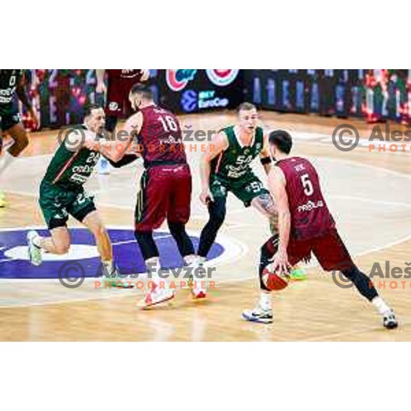 David Skara and Thomas Kennedy in action during AdmiralBet ABA League 2025/2026 basketball match between Cedevita Olimpija (SLO) and Bosna BH Telecom (BiH) in Tivoli Hall, Ljubljana, Slovenia on December 13, 2025