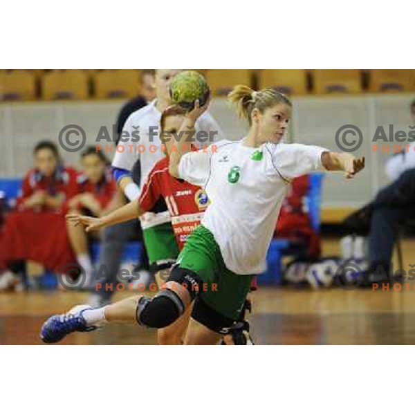 Mitrusevska at handball match RK Olimpija - ZRK Celje Celjske Mesnine, 15.11.2008 