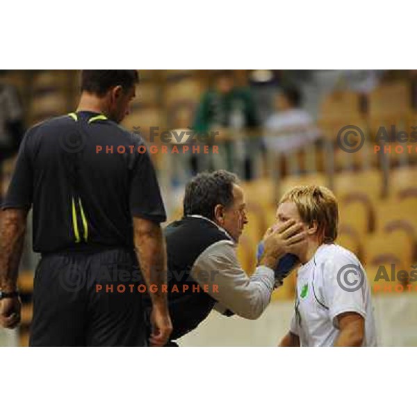 Marojevic and Cerenjak at handball match RK Olimpija - ZRK Celje Celjske Mesnine, 15.11.2008 