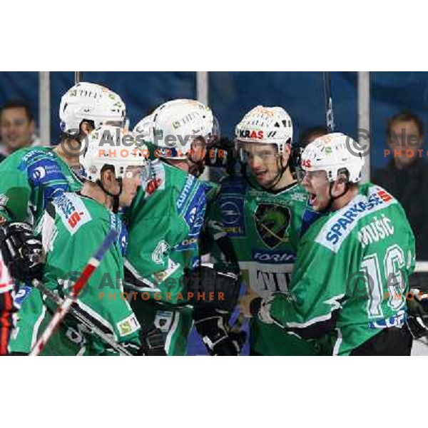 Mitchell, Golicic, Music at ice-hockey match Tilia Olimpija- Acroni Jesenice in round 23 of EBEL league, played in Ljubljana, Slovenia 21.11.2008. Tilia Olimpija won 4:3 