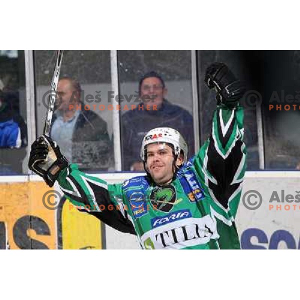 Kevin Mitchell celebrates winning goal at ice hockey match Tilia olimpija- VSV in EBEL leageu, played in Hala Tivoli 5.12.2008. Tilia Olimpija won 7:5 after penalty shot-out 
