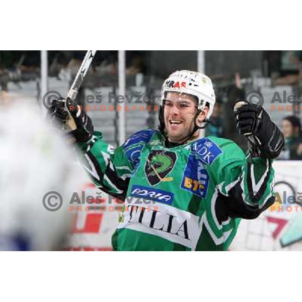 Kevin Mitchell at ice hockey match Tilia olimpija- VSV in EBEL leageu, played in Hala Tivoli 5.12.2008. Tilia Olimpija won 7:5 after penalty shot-out 