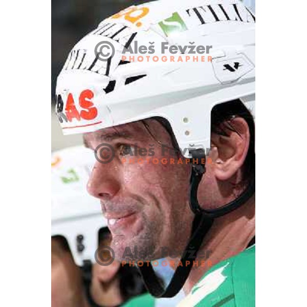 Todd Elik at ice hockey match Tilia olimpija- VSV in EBEL leageu, played in Hala Tivoli 5.12.2008. Tilia Olimpija won 7:5 after penalty shot-out 