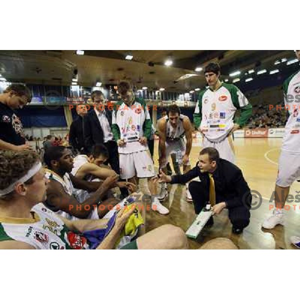 Zupan, Robinson, Klobucar, Potocnik at basketball match Union Olimpija- Hemofarm Stada in NLB league, played in Hala Tivoli, Ljubljana 6.12.2008. Hemofarm Stada won in over-time 108:100 