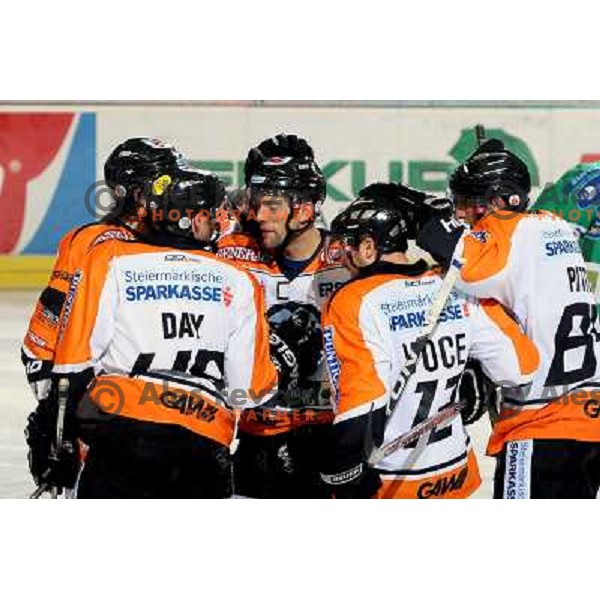 Day, Voce at ice hockey match Tilia Olimpija-Graz 99ers in round 33 of EBEL league, played in Hala Tivoli, Ljubljana 14.12.2008 