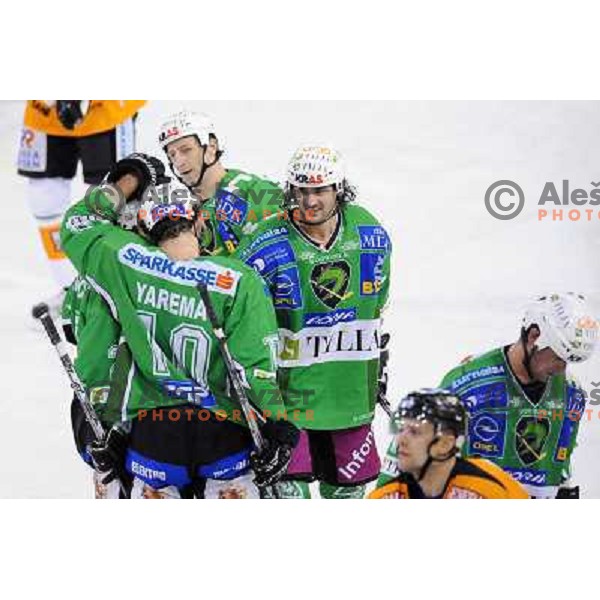 Olimpija Players at ice hockey match in the EBEL League , Tilia Olimpija - Graz 99ers, 26.12.2008 Hala Tivoli, Ljubljana 