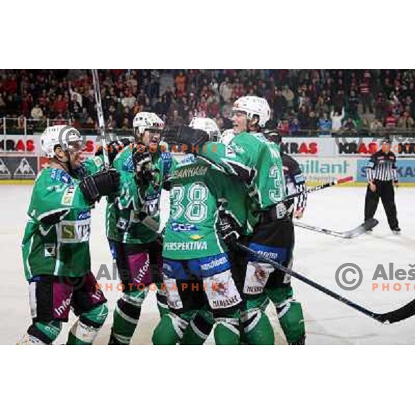 Mitchell, Zupancic, Pavlin at ice-hockey match Tilia Olimpija- Acroni Jesenice in round 39 of Ebel league, played in Hala Tivoli, Ljubljana 30.12.2008. Tlia Olimpija won 4:3 in over-time. 