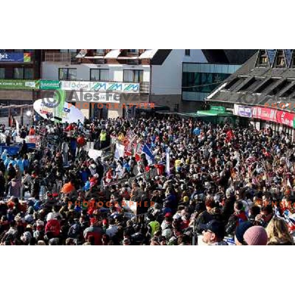 Crowd in maribor 10.1.2009 