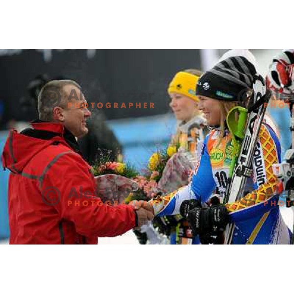 Franc Kangler congratulates Anja Paerson 