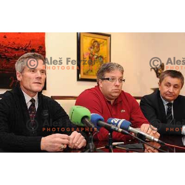 Harrington, Stevic, Sulc at presentation of the new head coach of the Slovenian Ice Hockey team , Hala Tivoli , 19.01.2009 