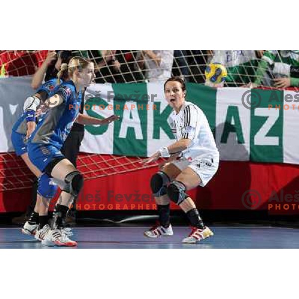 Mavsar and Mravikova at handball match Krim Mercator- Gyori Audi Eto KC in EHF Championsleague, group II, played in Kodeljevo Hall, Ljubljana 7.2.2009. Gyori won 35:31 