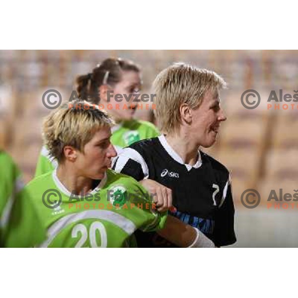 Larisa Alic (7) at handball match RK Olimpija (SLO)-Jedinstvo Tuzla (BiH) in European Cup, played in Hala Tivoli, Ljubljana 8.2.2009. Rk Olimpija won 37:21 