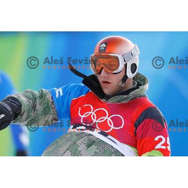 Tomaz Knafelj of Slovenia Olympic team competes in Men\'s Parallel Giant Slalom during Torino 2006 Winter Olympic games, Italy on February 22, 2006