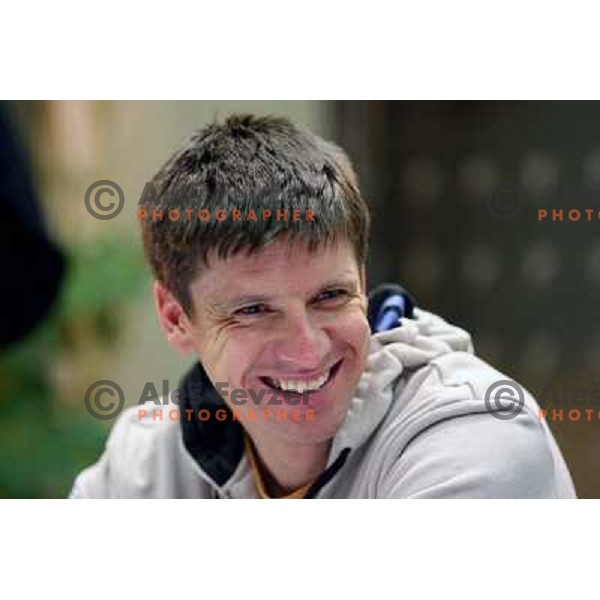 Janez Maric at reception at Brnik Airport 23.2.2009 