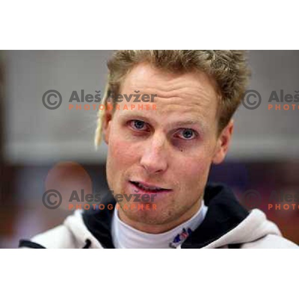 Klemen Bauer at reception at Brnik Airport 23.2.2009 