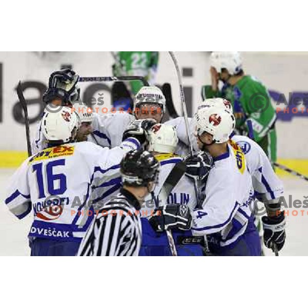 Ice hockey match Tilia Olimpija- Medvescak in first match of semi-final of Slovenian National championship, played in Hala Tivoli, Ljubljana, 6.3.2009 