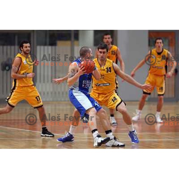 Novak at basketball match Luka Koper-Elektra Esotech in round 21 of UPC league, played in Koper 7.3.2009. Elektra Esotech won 95:81 