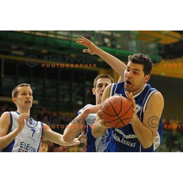 Jokic, Horvat at basketball match Elektra Esotech - TCG Mercator , played in the UPC League in Sostanj sports hall, Sostanj , 11.03.2009 