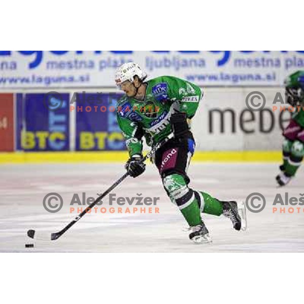 Ziga Pavlin during third game of Playoff between Tilia Olimpija abd Acroni Jesenice, played in Hala Tivoli, Ljubljana, Slovenia 20.3.2009 