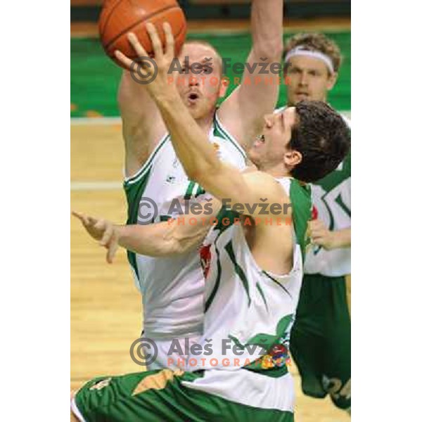 Ingram, Rudez at basketball match Krka - Union Olimpija in UPC league, played in Leon Stukel sports hall , Novo Mesto 11.04.2009. Krka lost 62:71 