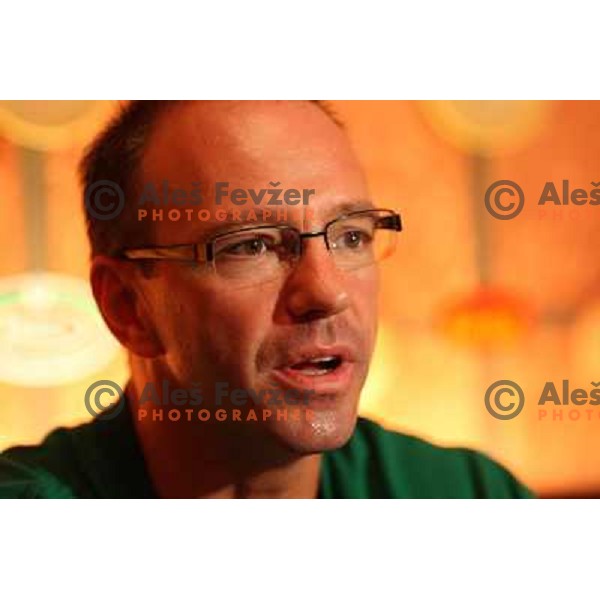 Dany Gelinas, new head cocah of Tilia Olimpija at press conference of HDD Tilia Olimpija in Pizzeria Foculus, Ljubljana 27.5.2009 