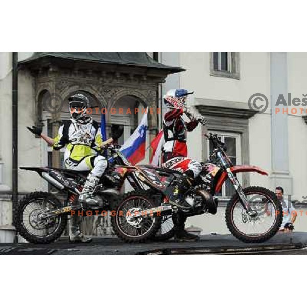 Steven Stuyven, Nick Franklin (L-R) at Red Bull X-Fighters exhibition tour 2009, 9.6.2009, Glavni trg, Maribor 