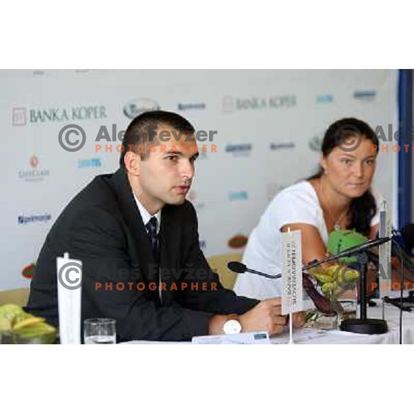 Simon Licen and Dinara Safina (RUS), world Nr.1 WTA tennis ranking player at Banka Koper Slovenia Open tennis tournament press conference in hotel Mons, Ljubljana 16.7.2009 