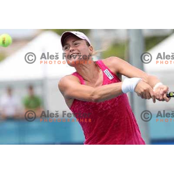 Elena Bovina (RUS) during action in first round of Qualifications for Banka Koper Slovenia Open, WTA tour tournament, Portoroz 18.7.2009 