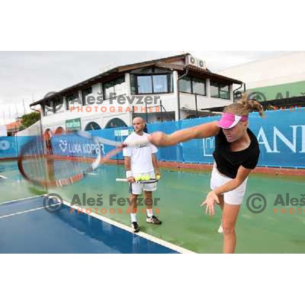 Marko Tkalec and Masa Zec Peskiric at practice for Banka Koper Slovenia Open, WTA tour tournament, Portoroz 18.7.2009 