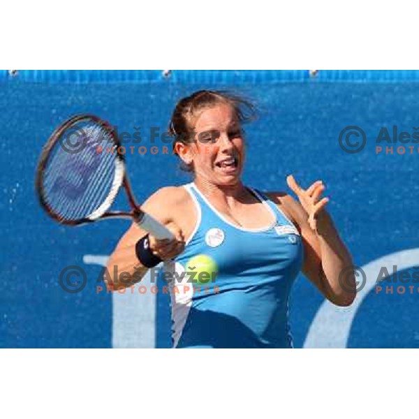 Katie O\'Brien (GBR) in action during match in first round of Banka Koper Slovenia Open WTA tour tennis tournament in Portoroz, Slovenia 20.7.2009 