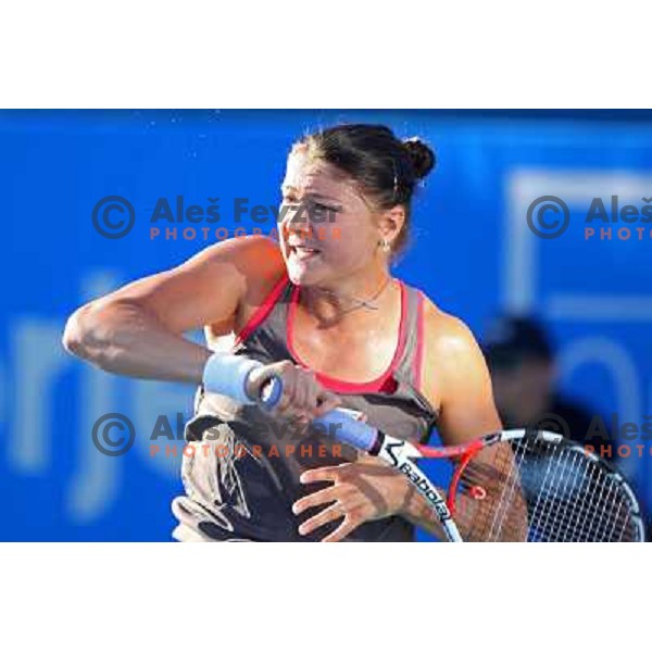 Dinara Safina (RUS) in action during match in first round of Banka Koper Slovenia Open WTA tour tennis tournament in Portoroz, Slovenia 20.7.2009 