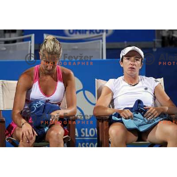 Maria Elena Camerin (ITA,left) and Alberta Brianti (ITA) in action during match in first round of Banka Koper Slovenia Open WTA tour tennis tournament in Portoroz, Slovenia 20.7.2009 