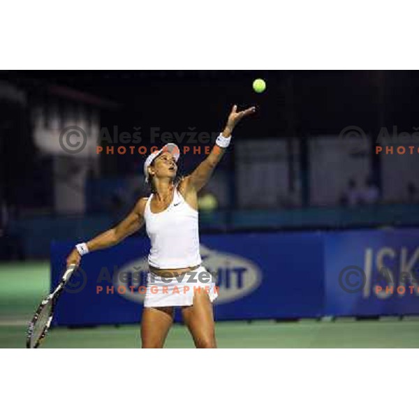Rossana De Los Rios (PAR) in action during match in first round of Banka Koper Slovenia Open WTA tour tennis tournament in Portoroz, Slovenia 20.7.2009 