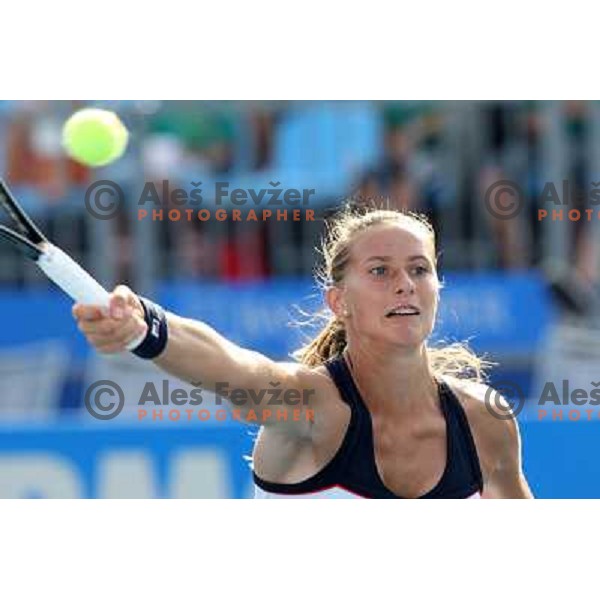 Polona Hercog (SLO) during action in second round of Banka Koper Slovenia Open, WTA tour, Portoroz, Slovenia 22.7.2009 