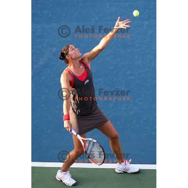 Dinara Safina (RUS) during action in second round of Banka Koper Slovenia Open, WTA tour, Portoroz, Slovenia 22.7.2009 