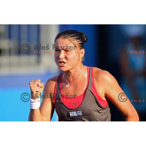 Dinara Safina (RUS) in action during quarter-finals of Banka Koper Slovenia Open, WYTA tour in SRC Marina, Portoroz 24.7.2009 