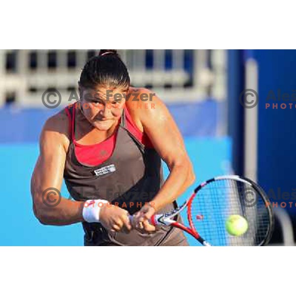Dinara Safina (RUS) in action during quarter-finals of Banka Koper Slovenia Open, WTA tour in SRC Marina, Portoroz 24.7.2009 