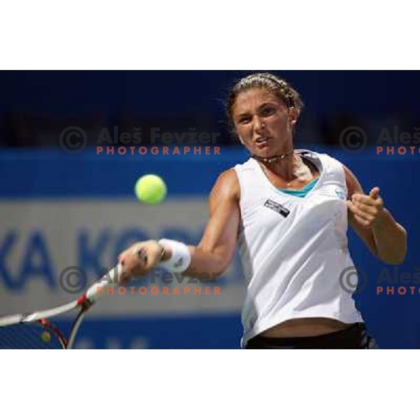 Sara Errani (ITA) in action during quarter-finals of Banka Koper Slovenia Open, WTA tour in SRC Marina, Portoroz 24.7.2009 