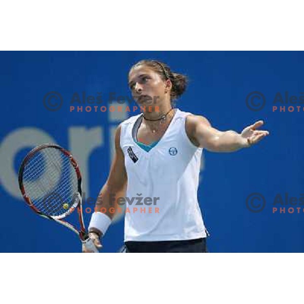 Sara Errani (ITA) in action during quarter-finals of Banka Koper Slovenia Open, WTA tour in SRC Marina, Portoroz 24.7.2009 