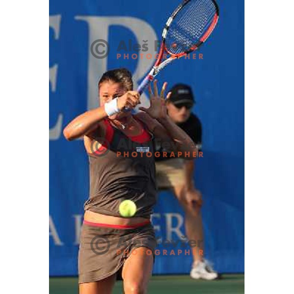 Dinara Safina (RUS) in action during quarter-finals of Banka Koper Slovenia Open, WTA tour in SRC Marina, Portoroz 24.7.2009 