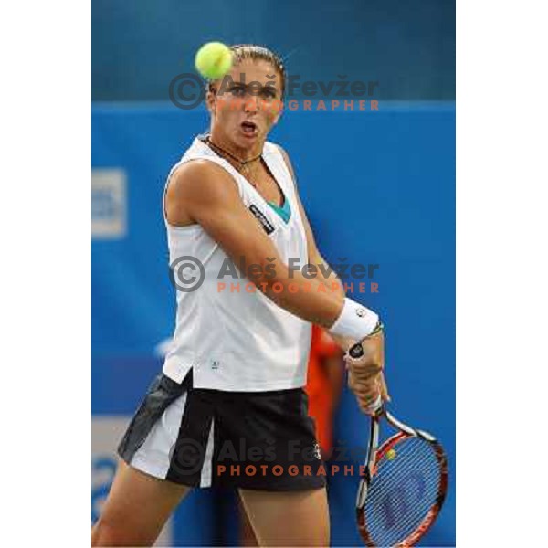 Sara Errani (ITA) in action during semi-final of Banka Koper Slovenia Open, WTA tour in SRC Marina, Portoroz 25.7.2009 
