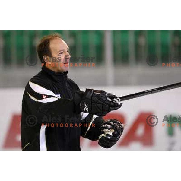 Head coach Dany Gelinas from Tilia Olimpija at first ice practice session for 2009-2010 season in Hala Tivoli, Ljubljana, Slovenia 3.8.2009 