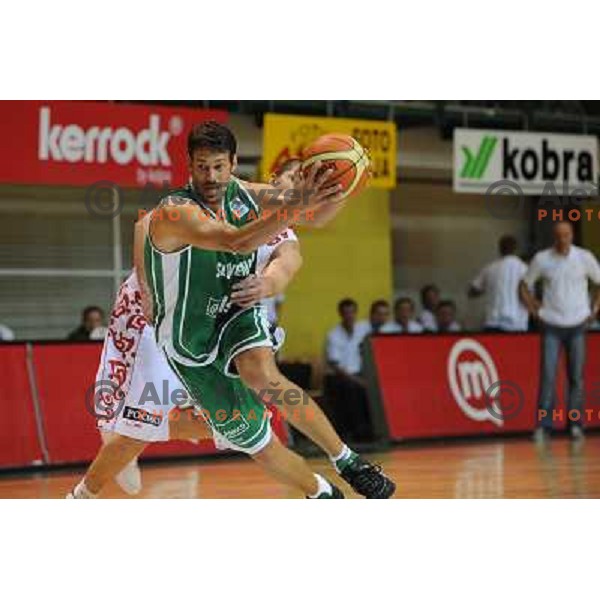 Golemac at the basketballl game Slovenia - Russia, Friendly Match, Novo Mesto, 10.08.2009, 
