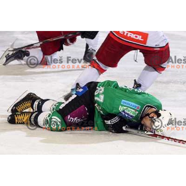 Matt Higgins in action during ice-hockey match Tilia Olimpija- Acroni Jesenice in Ebel league, played in Hala Tivoli, Ljubljana, Slovenia 27.11.2009 