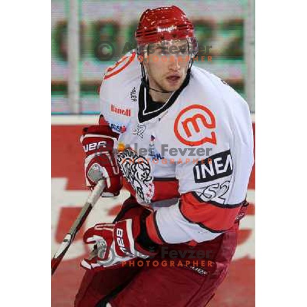 Alexander Duck in action during ice-hockey match Tilia Olimpija- Acroni Jesenice in Ebel league, played in Hala Tivoli, Ljubljana, Slovenia 27.11.2009. 