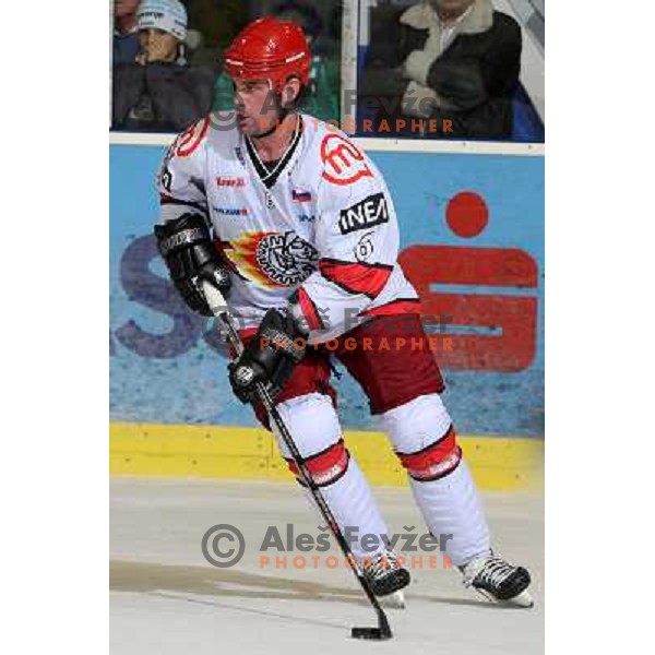 Todd Elik in action during ice-hockey match Tilia Olimpija- Acroni Jesenice in Ebel league, played in Hala Tivoli, Ljubljana, Slovenia 27.11.2009. 