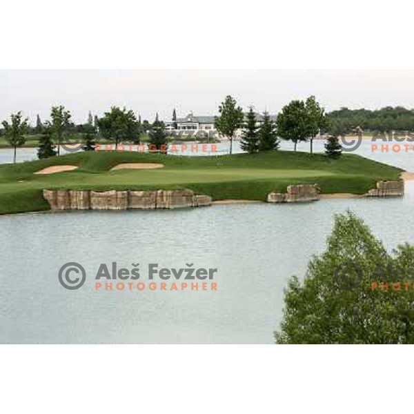 Wild card qualification round for BA-CA Austrian Open, European tour event at Fontana Golf&Country club, Vienna, Austria on May 22, 2006