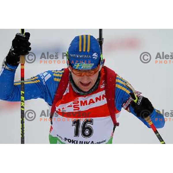in action during E-on Ruhrgas IBU Biathlon world cup, 7.5km women sprint, 19.12.2009, Pokljuka, Slovenia 