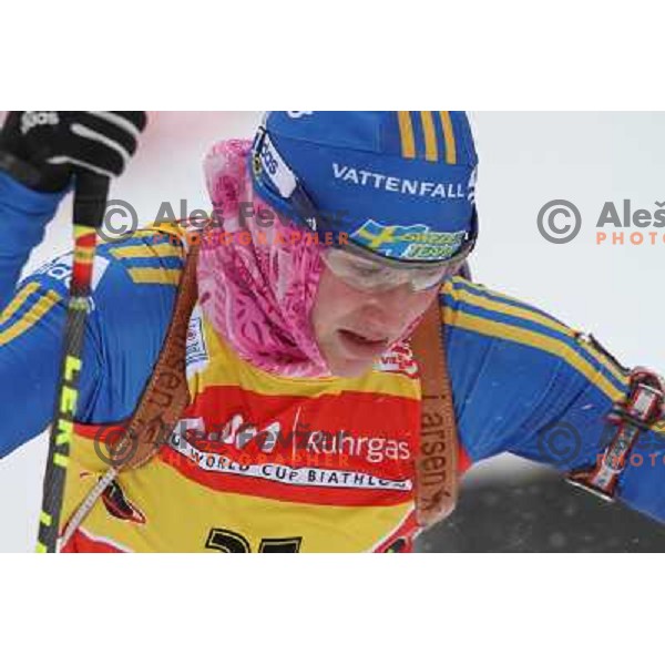 in action during E-on Ruhrgas IBU Biathlon world cup, 7.5km women sprint, 19.12.2009, Pokljuka, Slovenia 