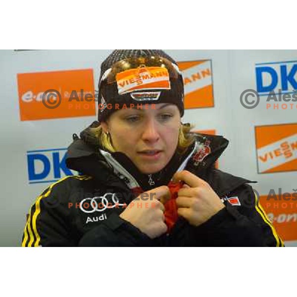 in action during E-on Ruhrgas IBU Biathlon world cup, 7.5km women sprint, 19.12.2009, Pokljuka, Slovenia 